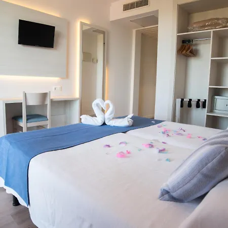 מלון Ona Luna Park - Adults Friendly 16 Years אל ארנל