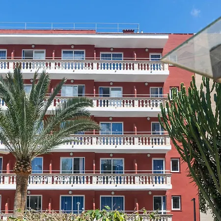 Ona Luna Park - Adults Friendly 16 Years