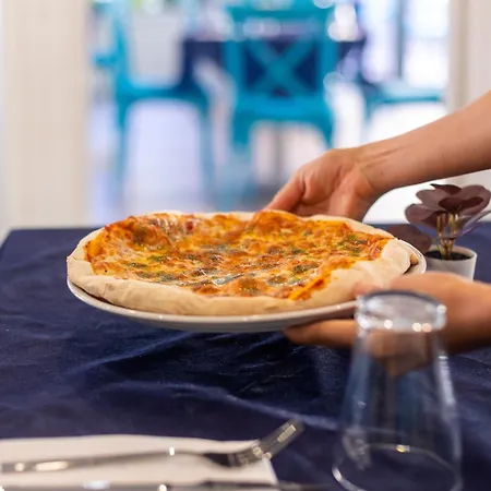 Ona Luna Park (adults Only) إل أرينال