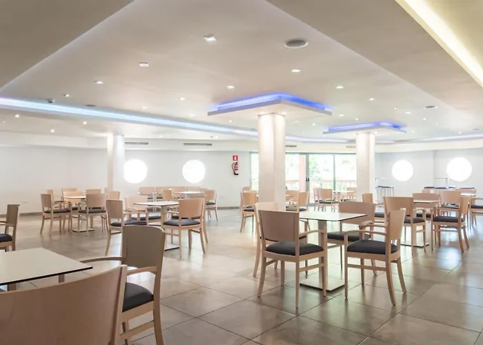 Ona Luna Park - Adults Friendly 16 Years Plus