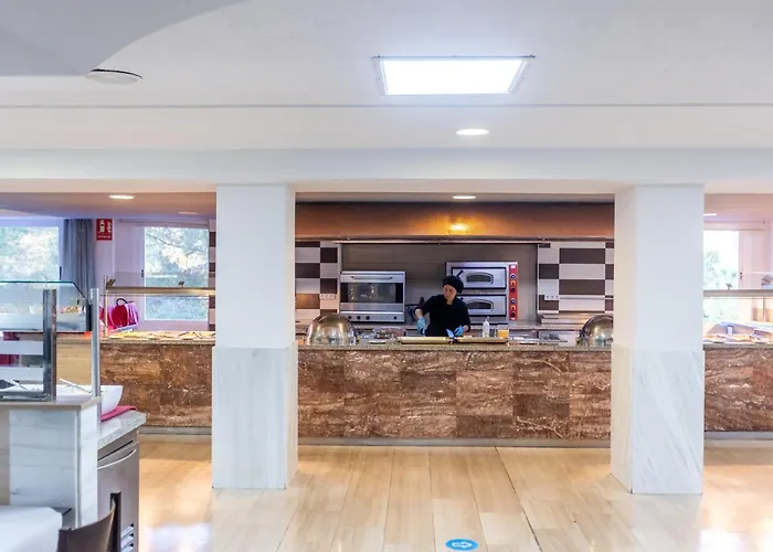 Ona Luna Park - Adults Friendly 16 Years Plus