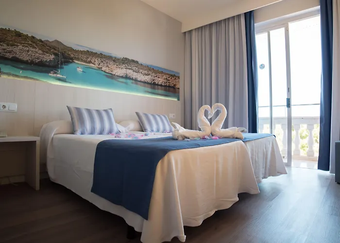 Ona Luna Park - Adults Friendly 16 Years Plus Hotel 3*