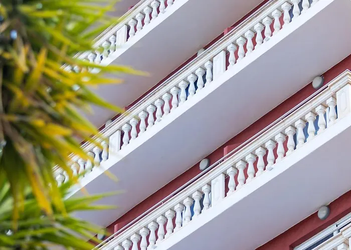 Ona Luna Park - Adults Friendly 16 Years Hotel